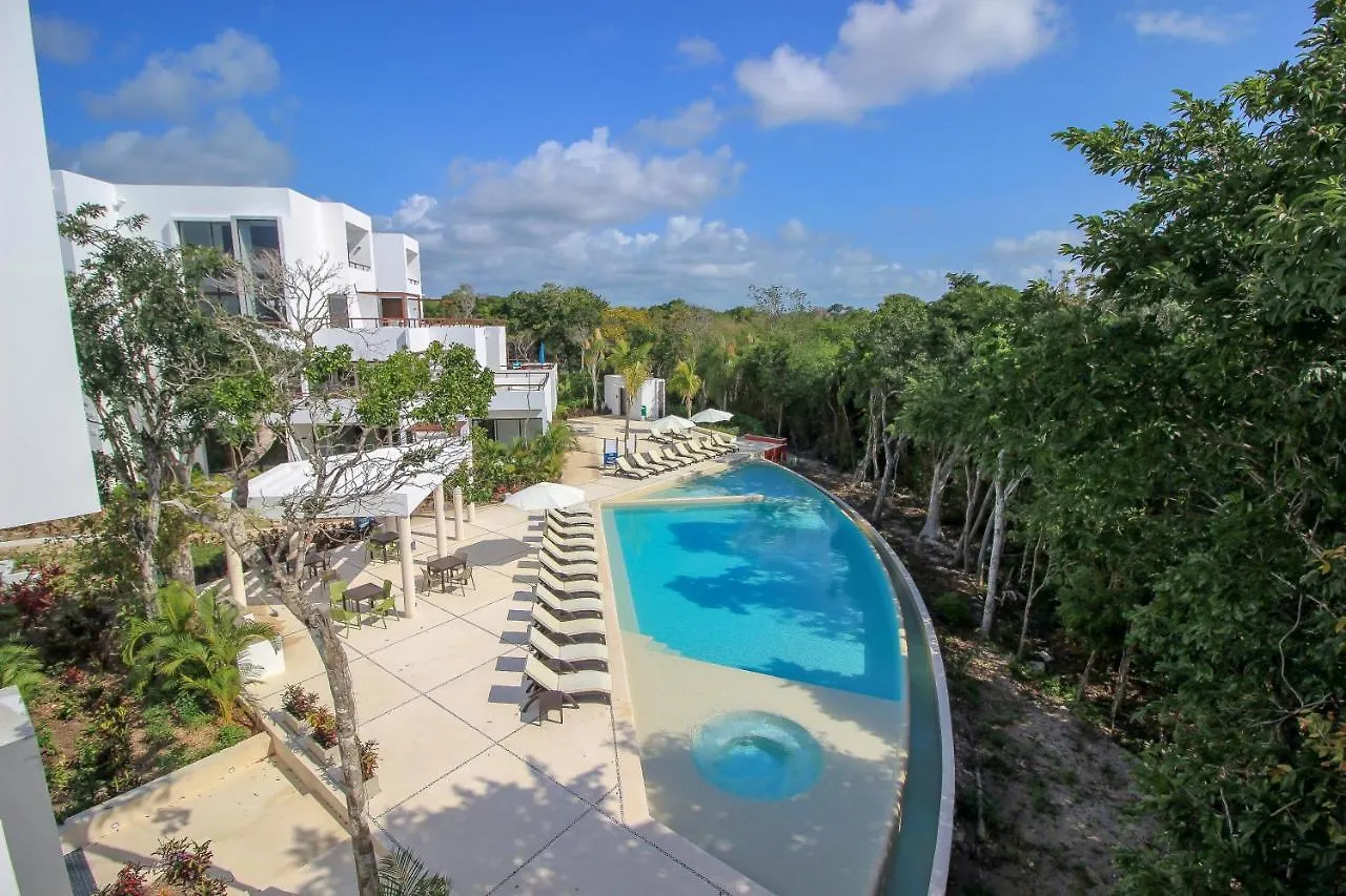 Amazing 2 Bedrooms Condo With Pool Facilities, Balcony And High Speed Internet Akumal 0*,