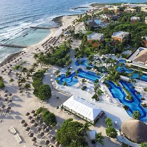 5* Semesteranläggning (resort) Bahia Principe Luxury (adults Only)